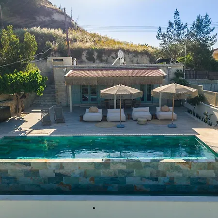 The - Modern Tradition - Luxury 2-bedroom Boho Retreat With Private Infinity Pool בית נופש