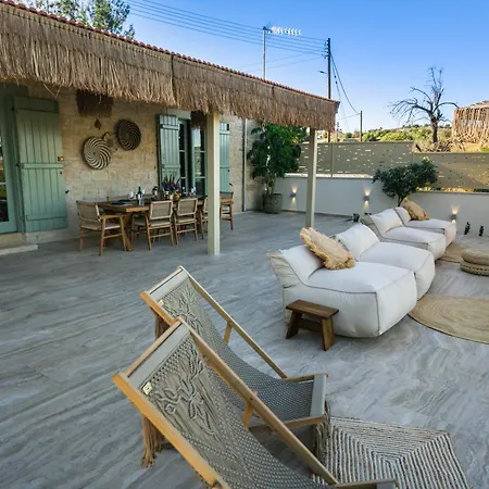 The - Modern Tradition - Luxury 2-bedroom Boho Retreat With Private Infinity Pool בית נופש *