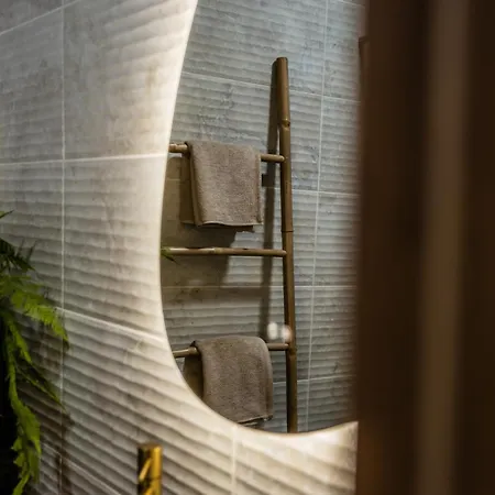 The - Modern Tradition - Luxury 2-bedroom Boho Retreat With Private Infinity Pool בית נופש